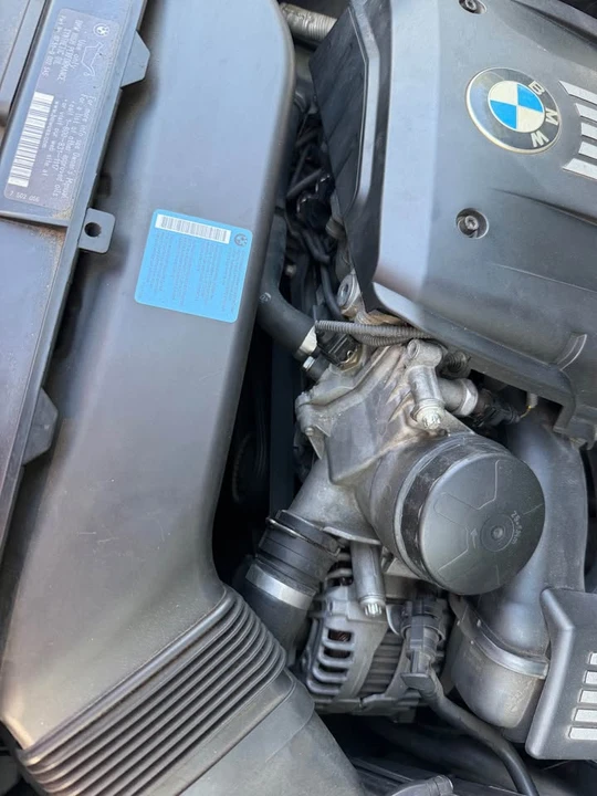 2009 BMW E90 3 Series Sedan - Image 3 of 13
