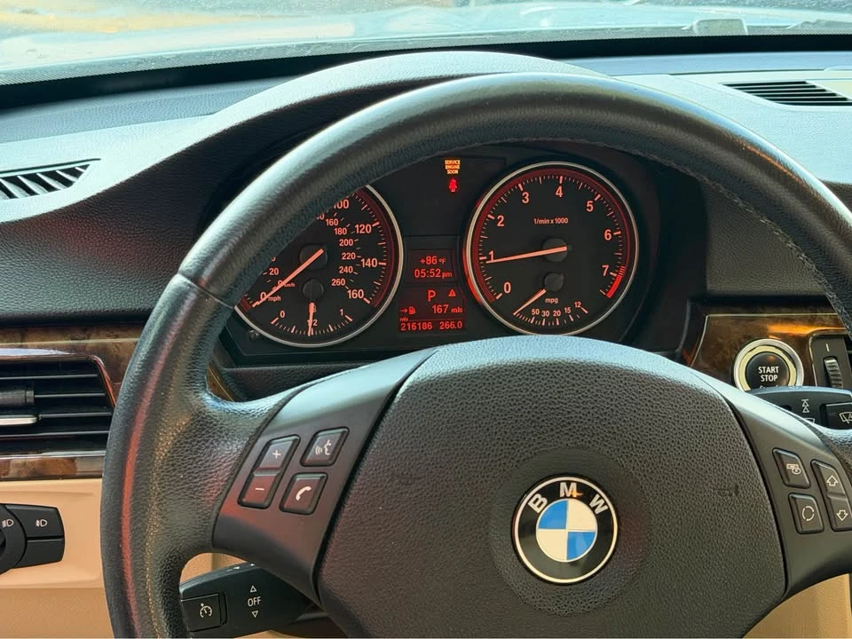 2009 BMW E90 3 Series Sedan - Image 9 of 13