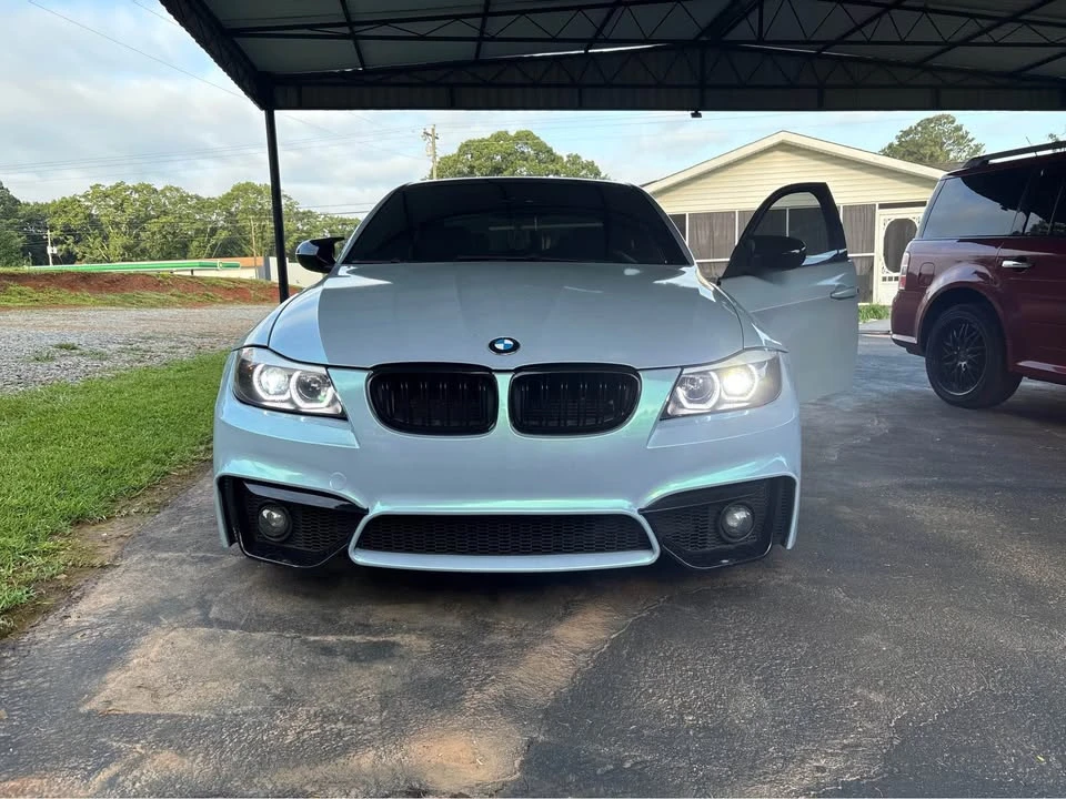 2009 BMW E90 3 Series Sedan - Image 4 of 4