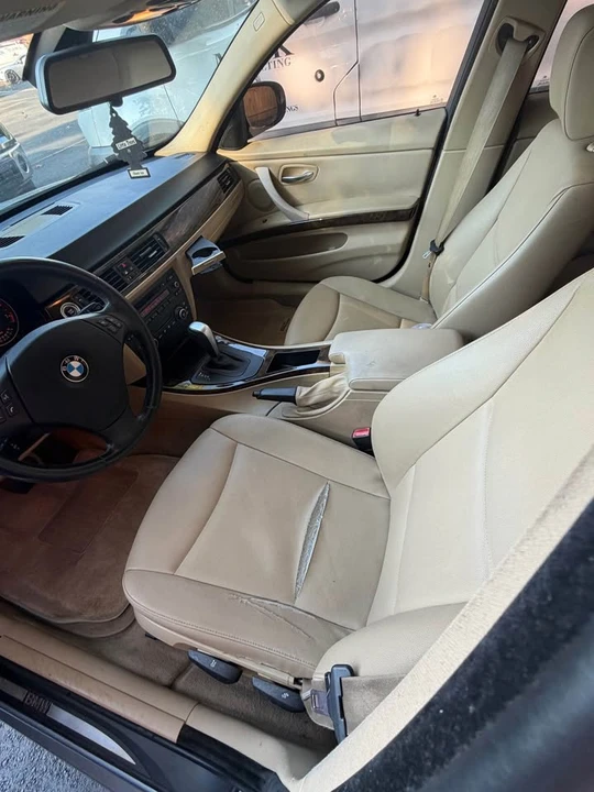 2009 BMW E90 3 Series Sedan - Image 10 of 13
