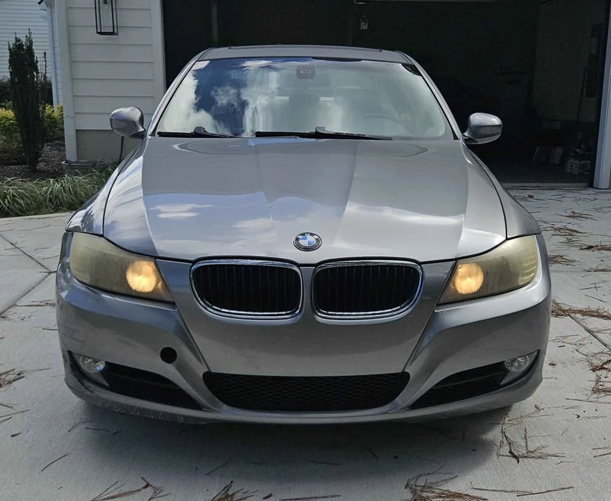 2009 BMW E90 3 Series Sedan - Image 7 of 14