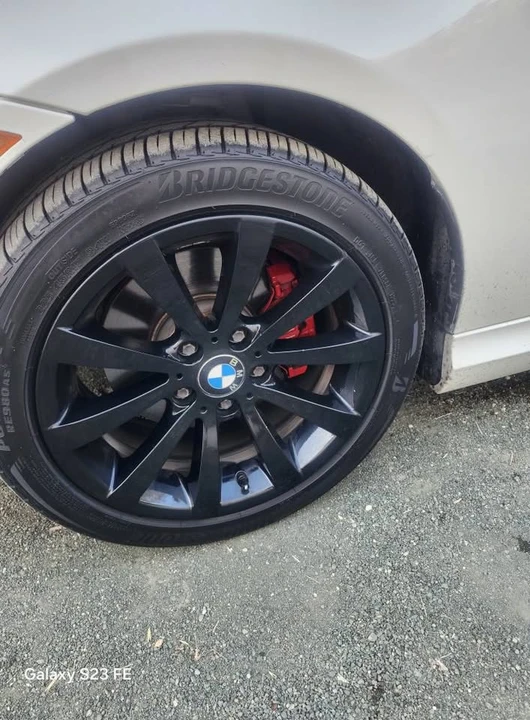 2009 BMW E90 3 Series Sedan - Image 13 of 20
