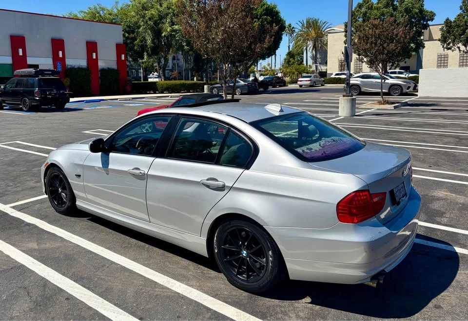 2009 BMW E90 3 Series Sedan - Image 7 of 7
