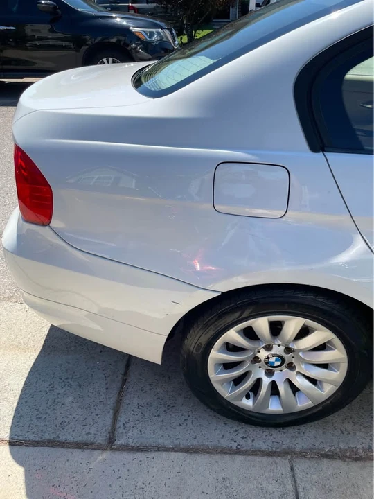 2009 BMW E90 3 Series Sedan - Image 11 of 11