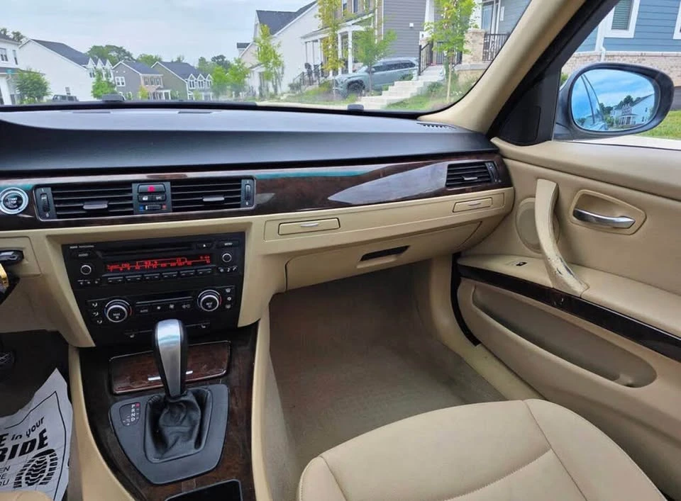 2009 BMW E90 3 Series Sedan - Image 8 of 14