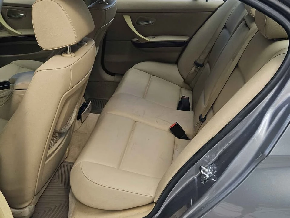 2009 BMW E90 3 Series Sedan - Image 10 of 14