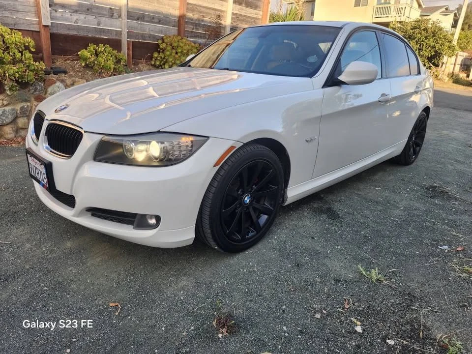 2009 BMW E90 3 Series Sedan - Image 2 of 20