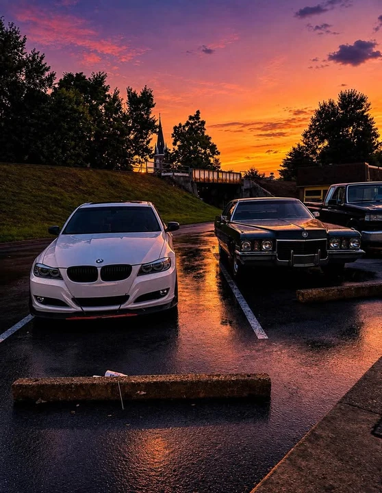 2009 BMW E90 3 Series Sedan - Image 3 of 4