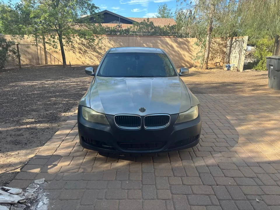 2009 BMW E90 3 Series Sedan - Image 2 of 11