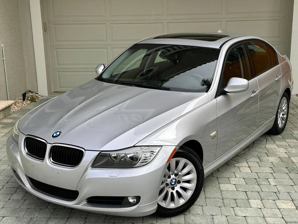 2009 BMW E90 3 Series Sedan - Image 4 of 21