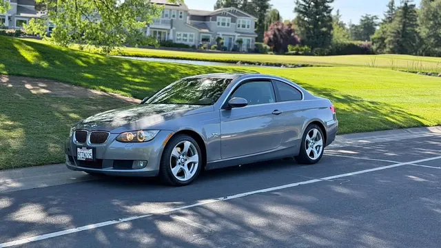 2009 BMW 3 Series 328i xDrive Coupe