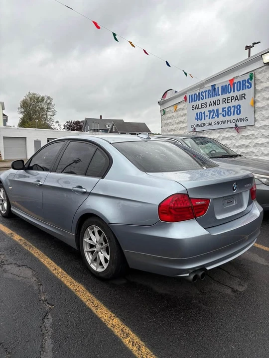 2009 BMW E90 3 Series Sedan - Image 5 of 8