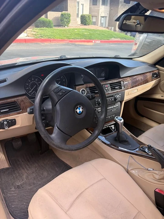 2009 BMW E90 3 Series Sedan - Image 4 of 6