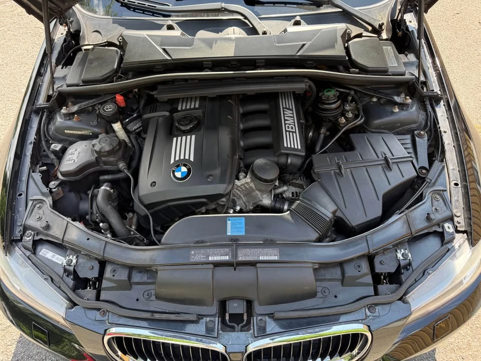 2009 BMW E90 3 Series Sedan - Image 11 of 12