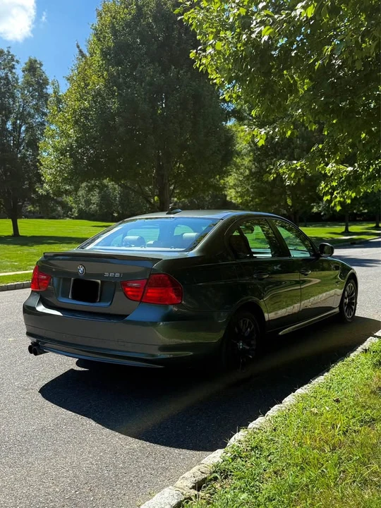 2009 BMW E90 3 Series Sedan - Image 7 of 13