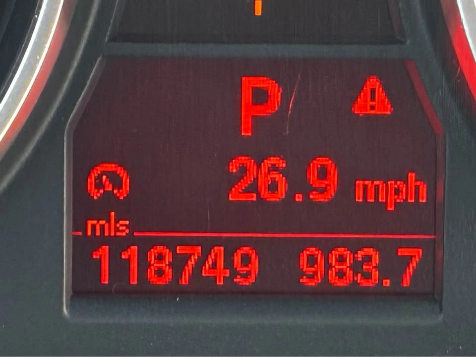 2009 BMW E90 3 Series Sedan - Image 9 of 9