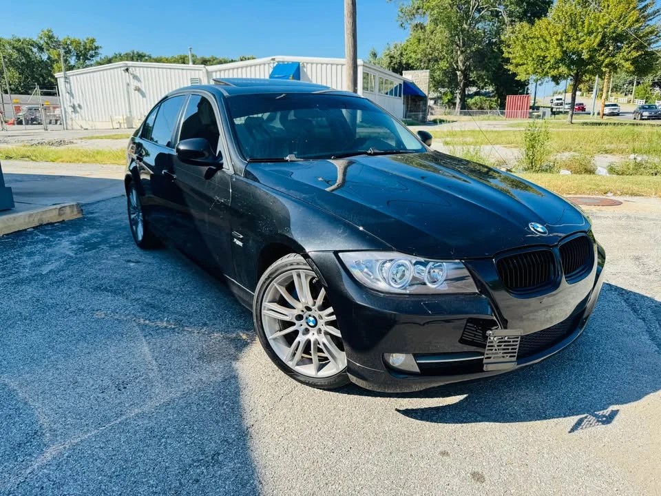 2009 BMW E90 3 Series Sedan - Image 18 of 18