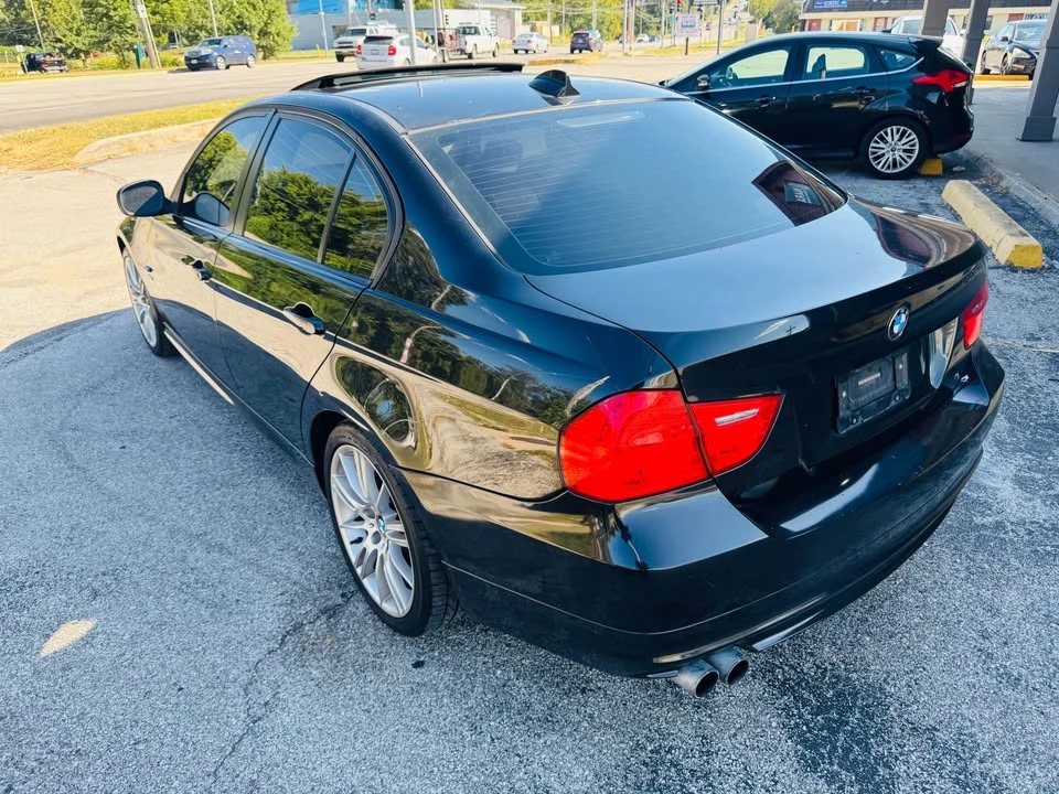 2009 BMW E90 3 Series Sedan - Image 7 of 18