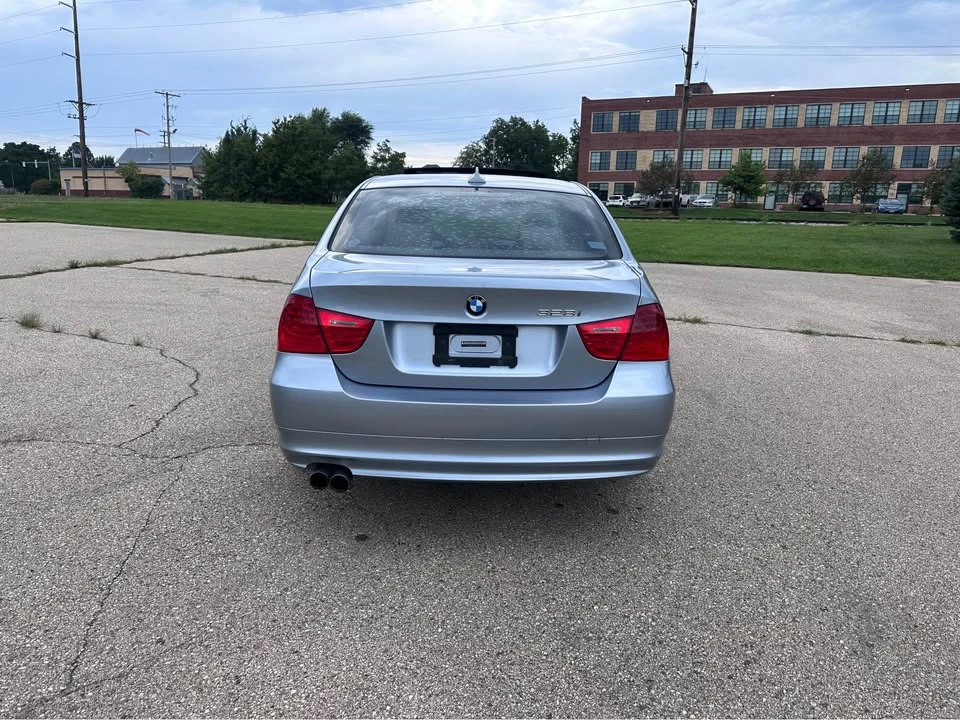 2009 BMW E90 3 Series Sedan - Image 4 of 20