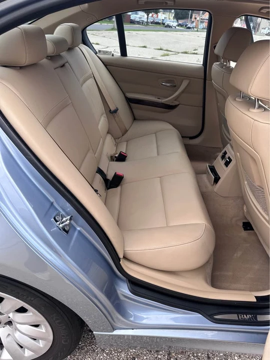 2009 BMW E90 3 Series Sedan - Image 15 of 20