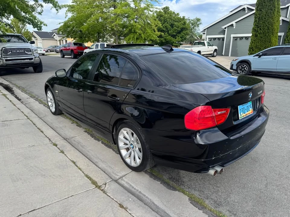 2009 BMW E90 3 Series Sedan - Image 4 of 7