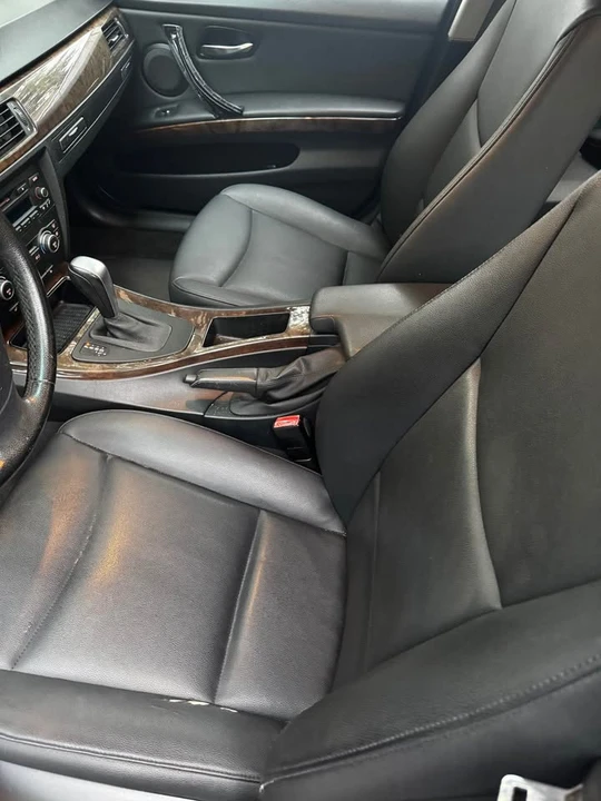2009 BMW E90 3 Series Sedan - Image 5 of 6