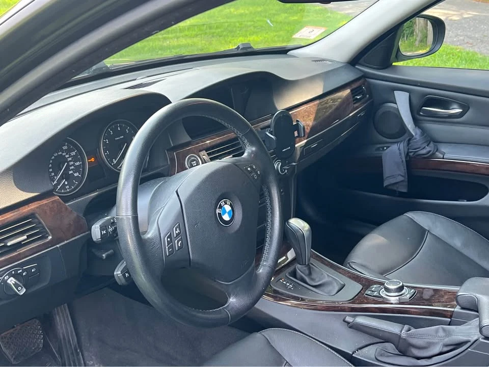 2009 BMW E90 3 Series Sedan - Image 7 of 8
