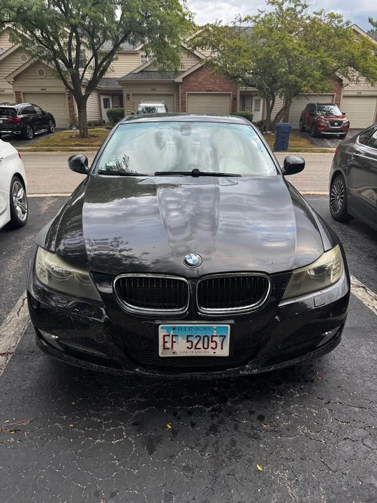 2009 BMW E90 3 Series Sedan - Image 2 of 6