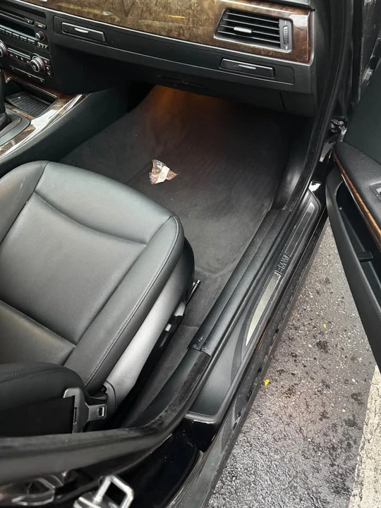 2009 BMW E90 3 Series Sedan - Image 4 of 6