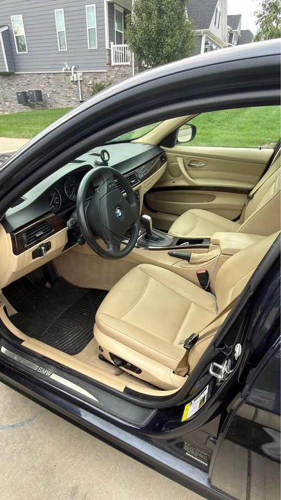2009 BMW E90 3 Series Sedan - Image 8 of 9