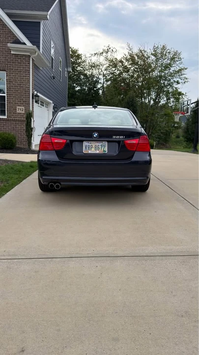 2009 BMW E90 3 Series Sedan - Image 5 of 9
