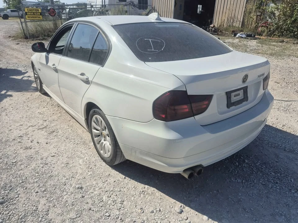 2009 BMW E90 3 Series Sedan - Image 2 of 11