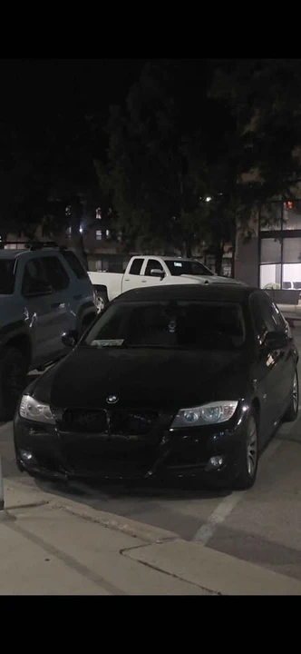 2009 BMW E90 3 Series Sedan - Image 2 of 4