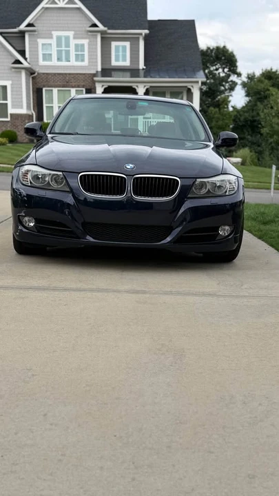 2009 BMW E90 3 Series Sedan - Image 3 of 9
