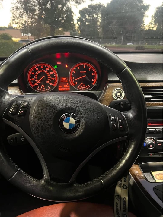 2009 BMW E90 3 Series Sedan - Image 9 of 9