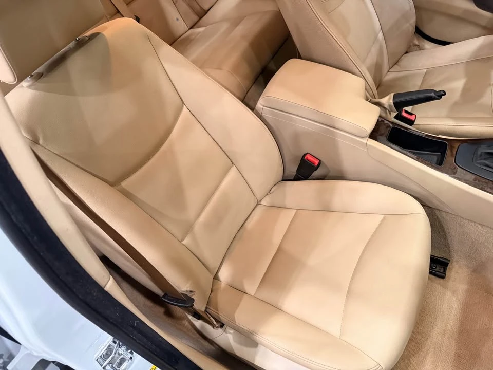 2009 BMW E90 3 Series Sedan - Image 8 of 13