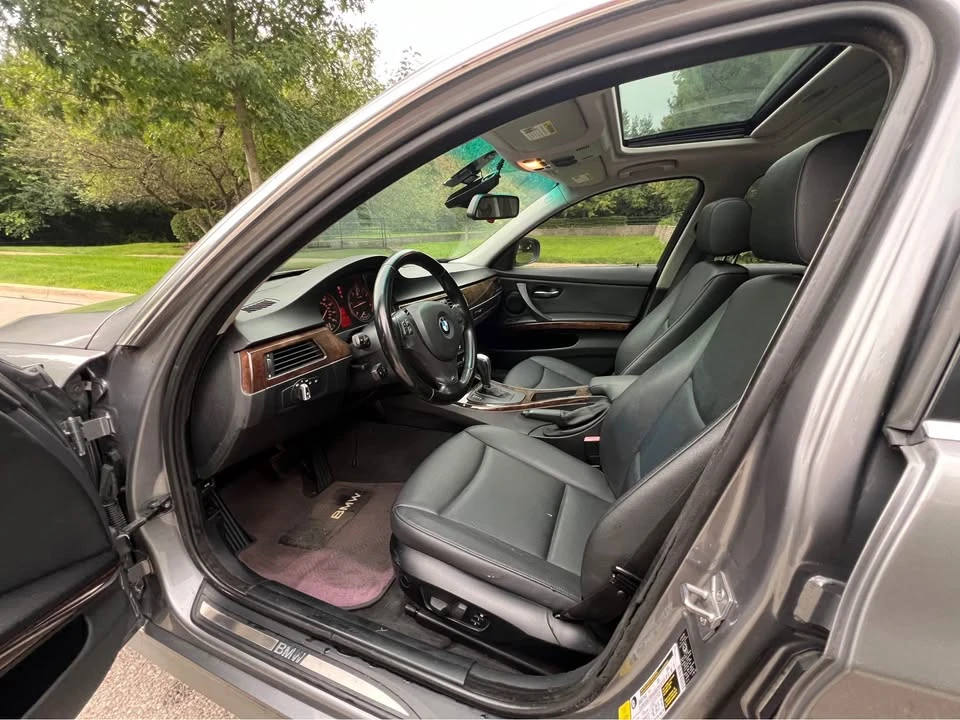 2009 BMW E90 335i Sedan - Image 9 of 19