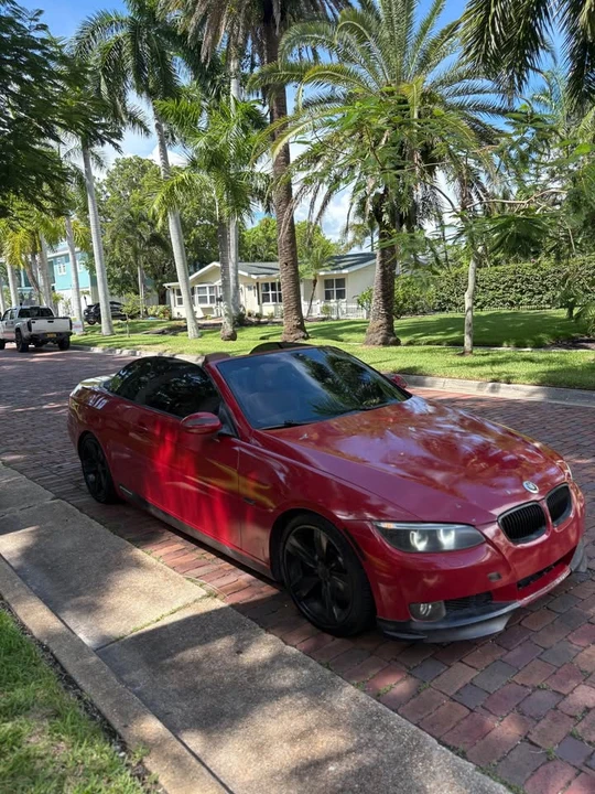 2009 BMW E93 335i Convertible - Image 4 of 8