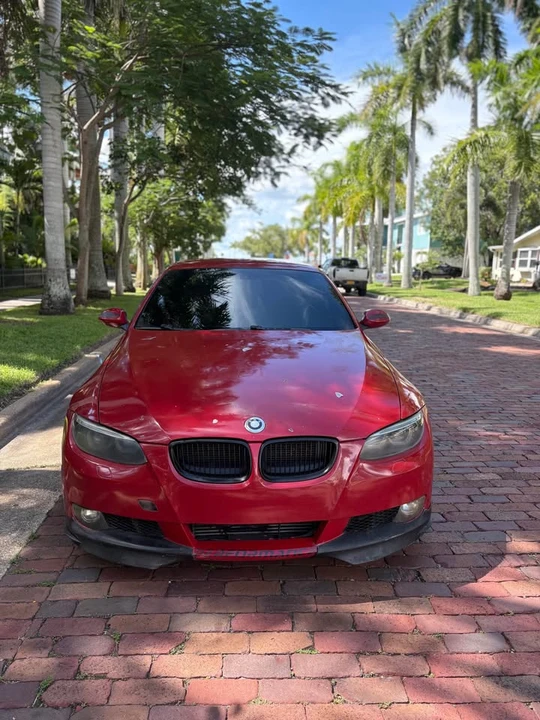 2009 BMW E93 335i Convertible - Image 3 of 8