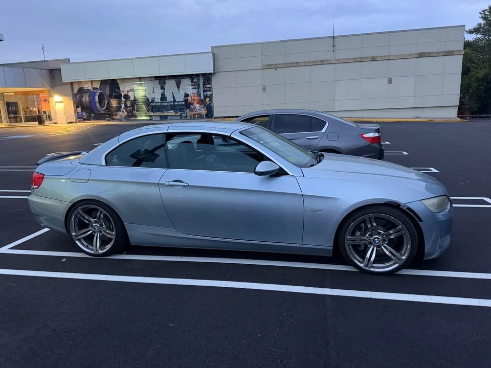 2009 BMW E93 335i Convertible - Image 14 of 18