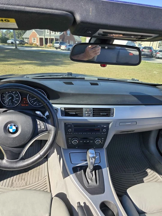 2009 BMW E93 335i Convertible - Image 14 of 14