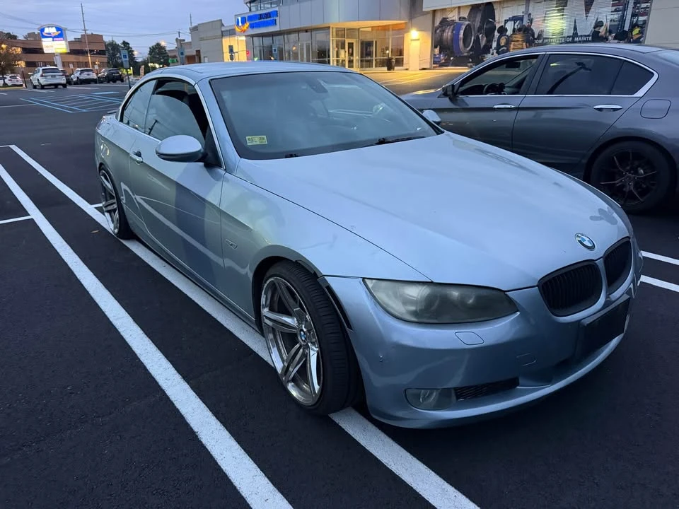 2009 BMW E93 335i Convertible - Image 13 of 18
