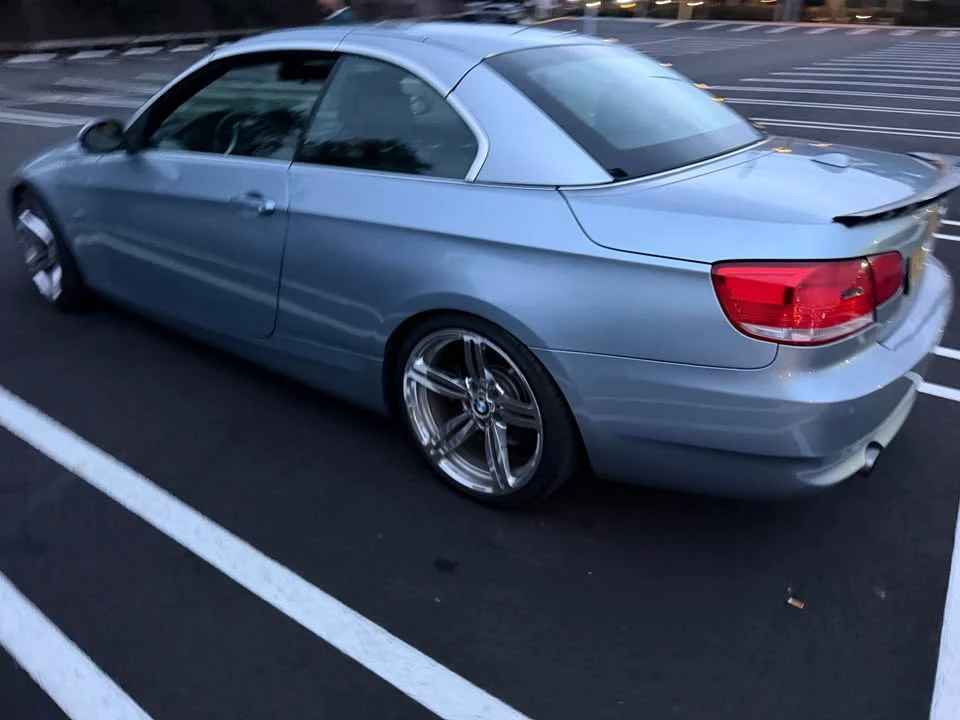 2009 BMW E93 335i Convertible - Image 6 of 18