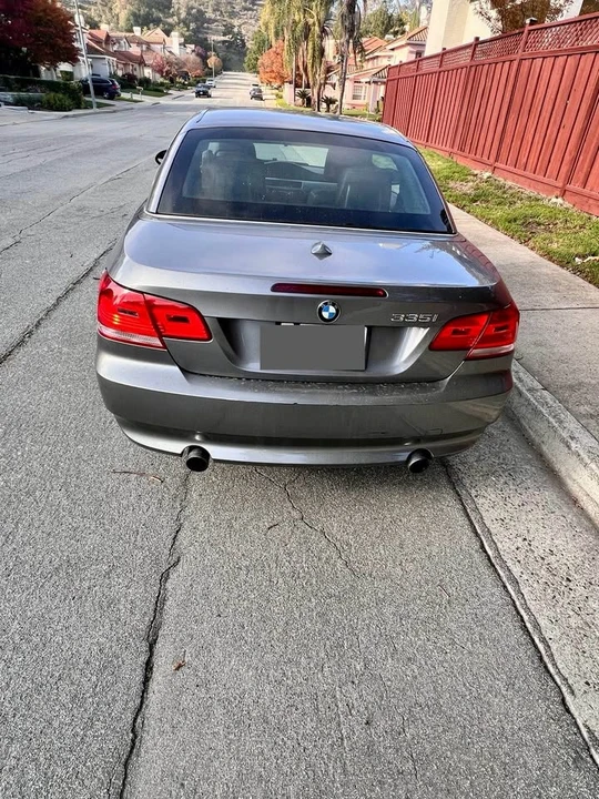 2009 BMW E93 335i Convertible - Image 3 of 8
