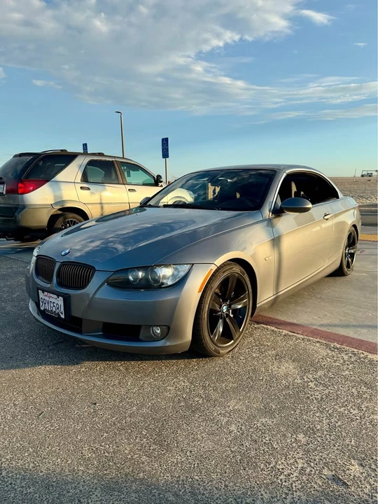 2009 BMW E93 335i Convertible - Image 3 of 16