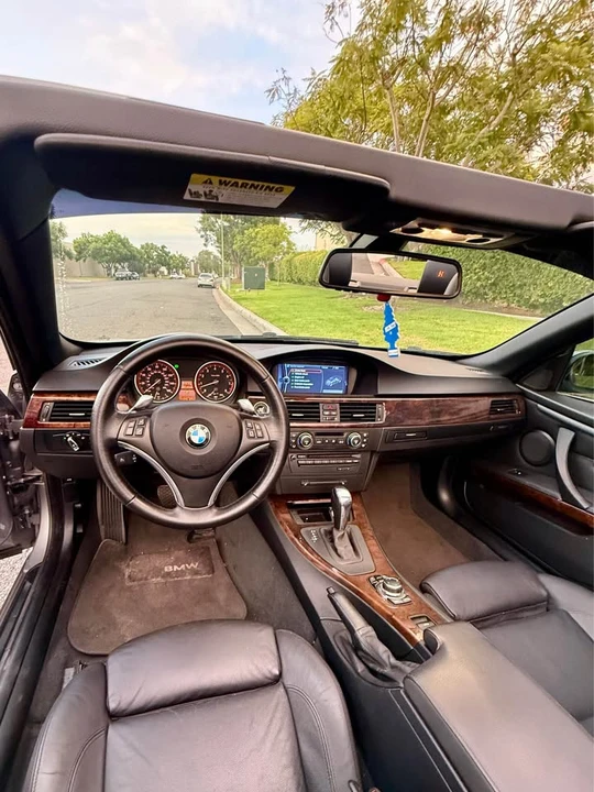 2009 BMW E93 335i Convertible - Image 8 of 16