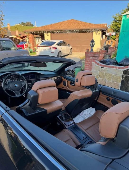 2009 BMW E93 335i Convertible - Image 13 of 14