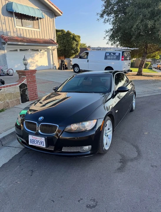 2009 BMW E93 335i Convertible - Image 2 of 14