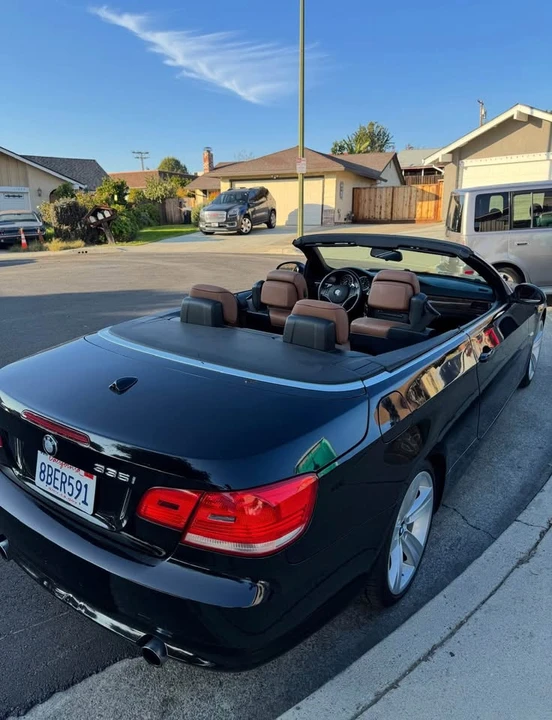 2009 BMW E93 335i Convertible - Image 11 of 14