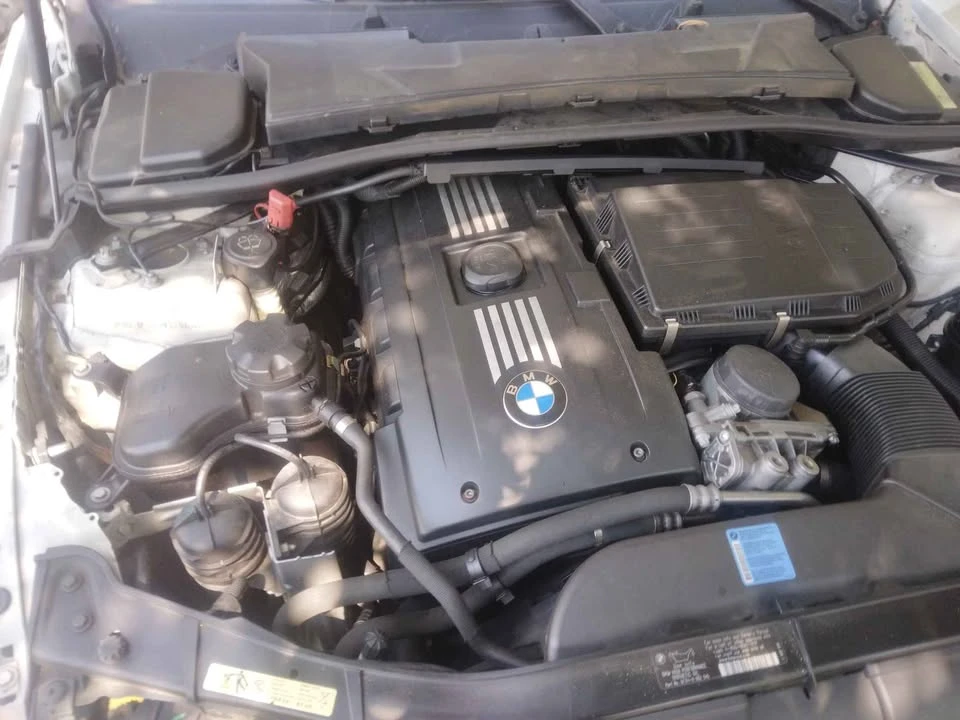 2009 BMW E93 335i Convertible - Image 12 of 20